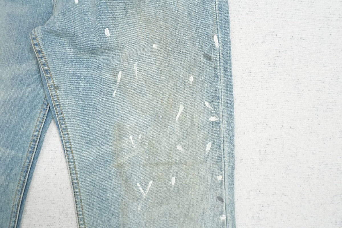 A - JEANS