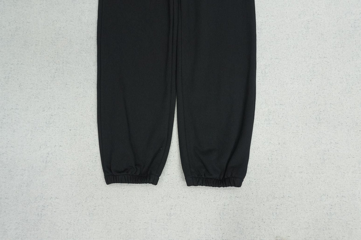 G - SWEATPANTS