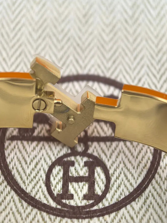 H - ARMBAND