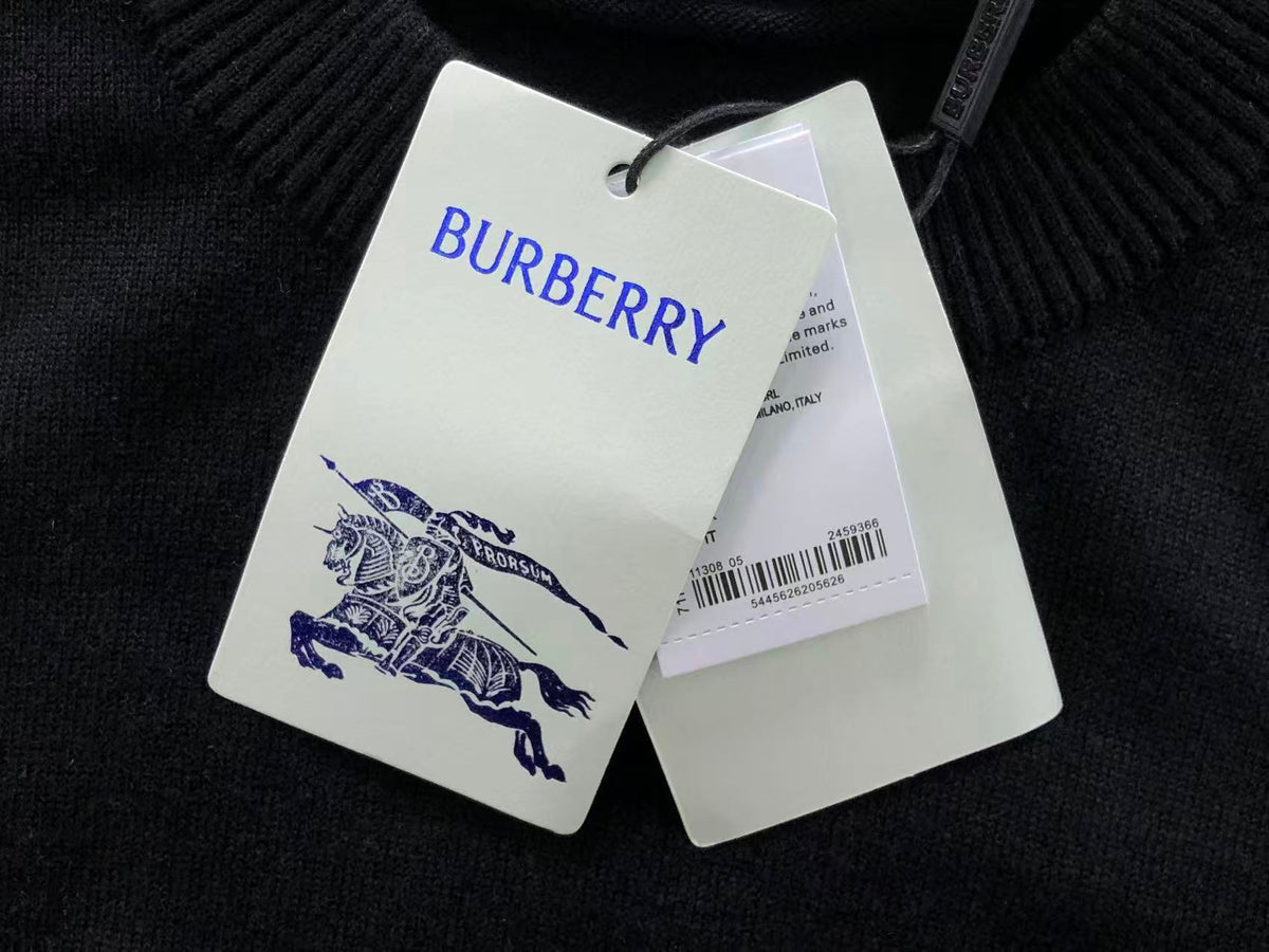 B - SWEATER