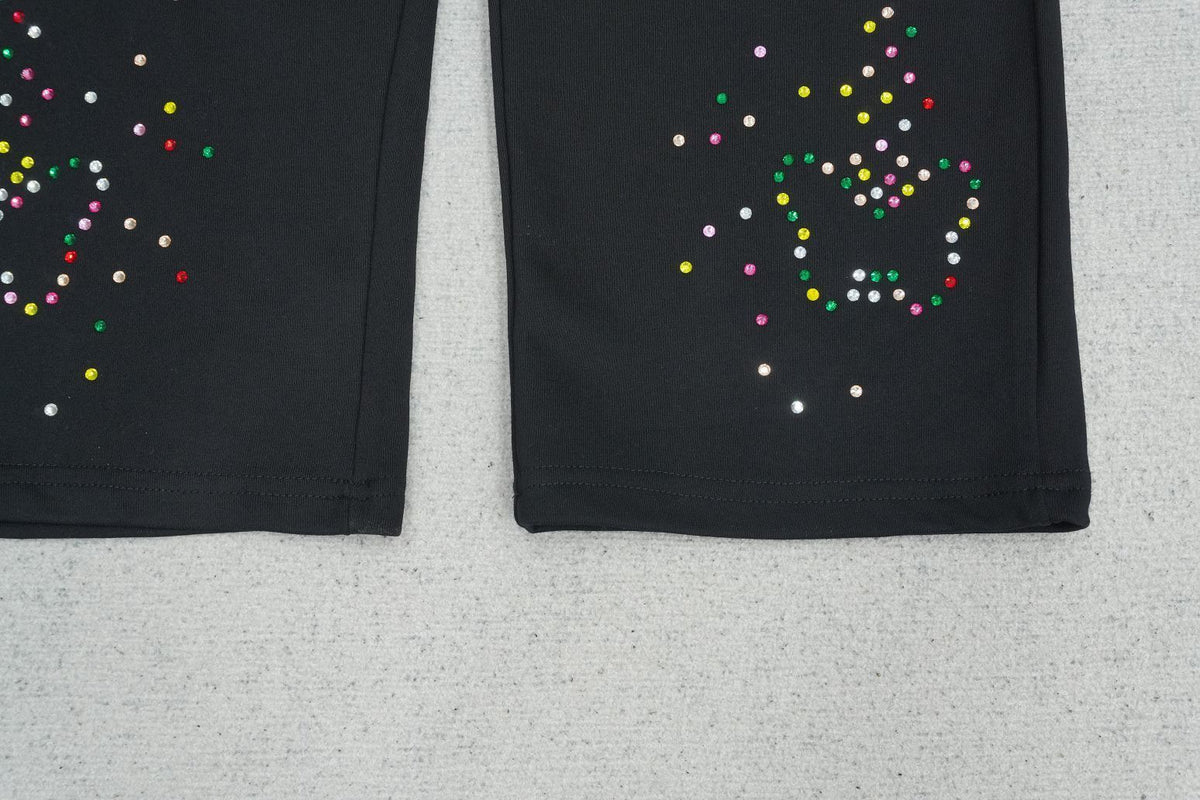 B - SWEATPANTS