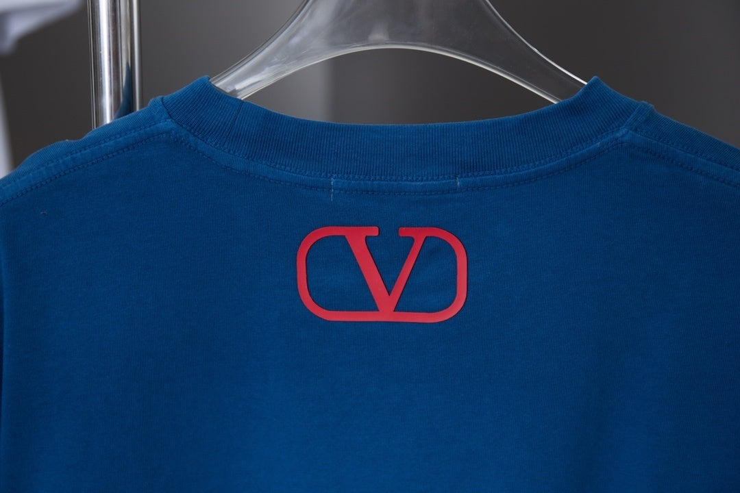 V - TSHIRT