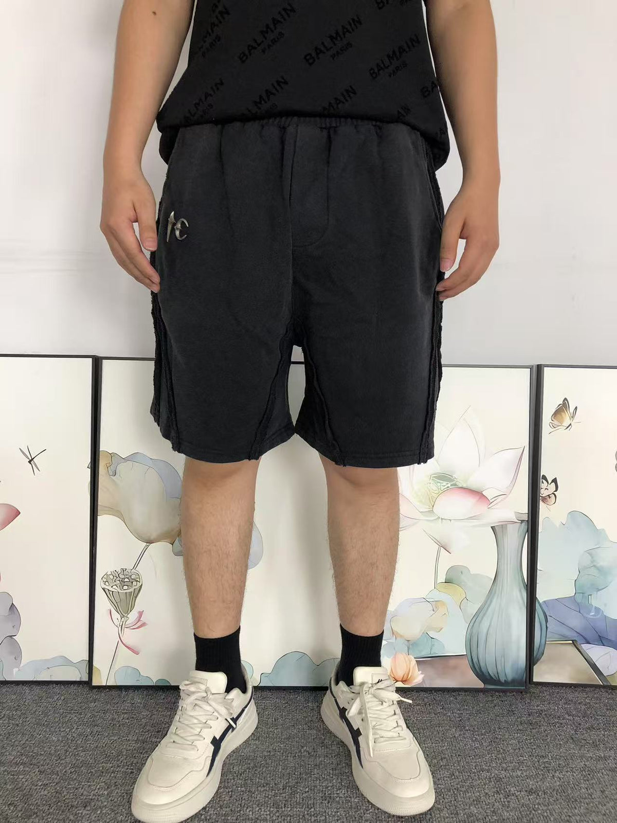 T - SHORTS