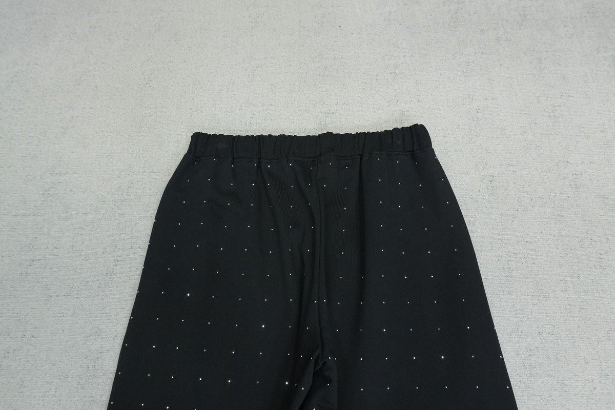 S - SWEATPANTS