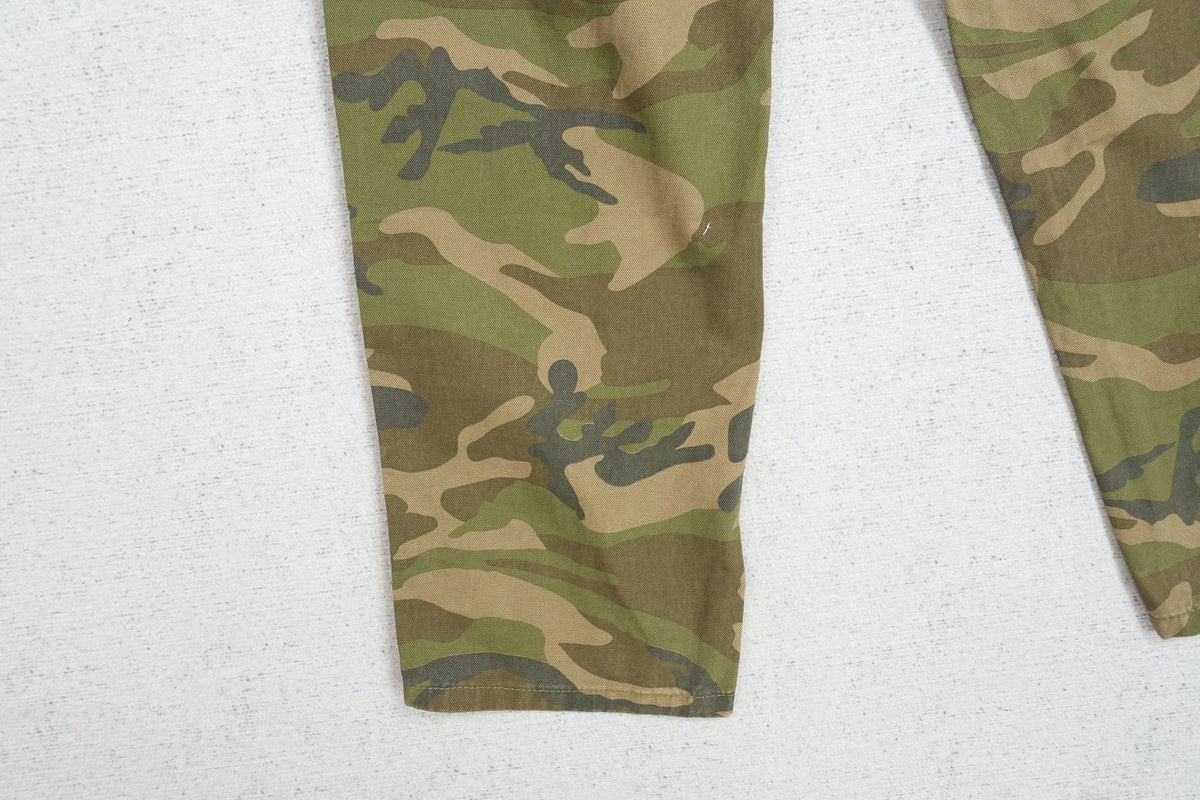 C - JEANS