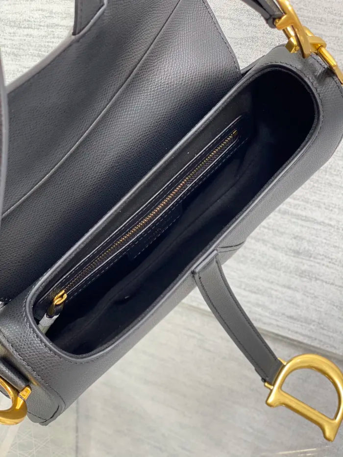 D - TASCHE