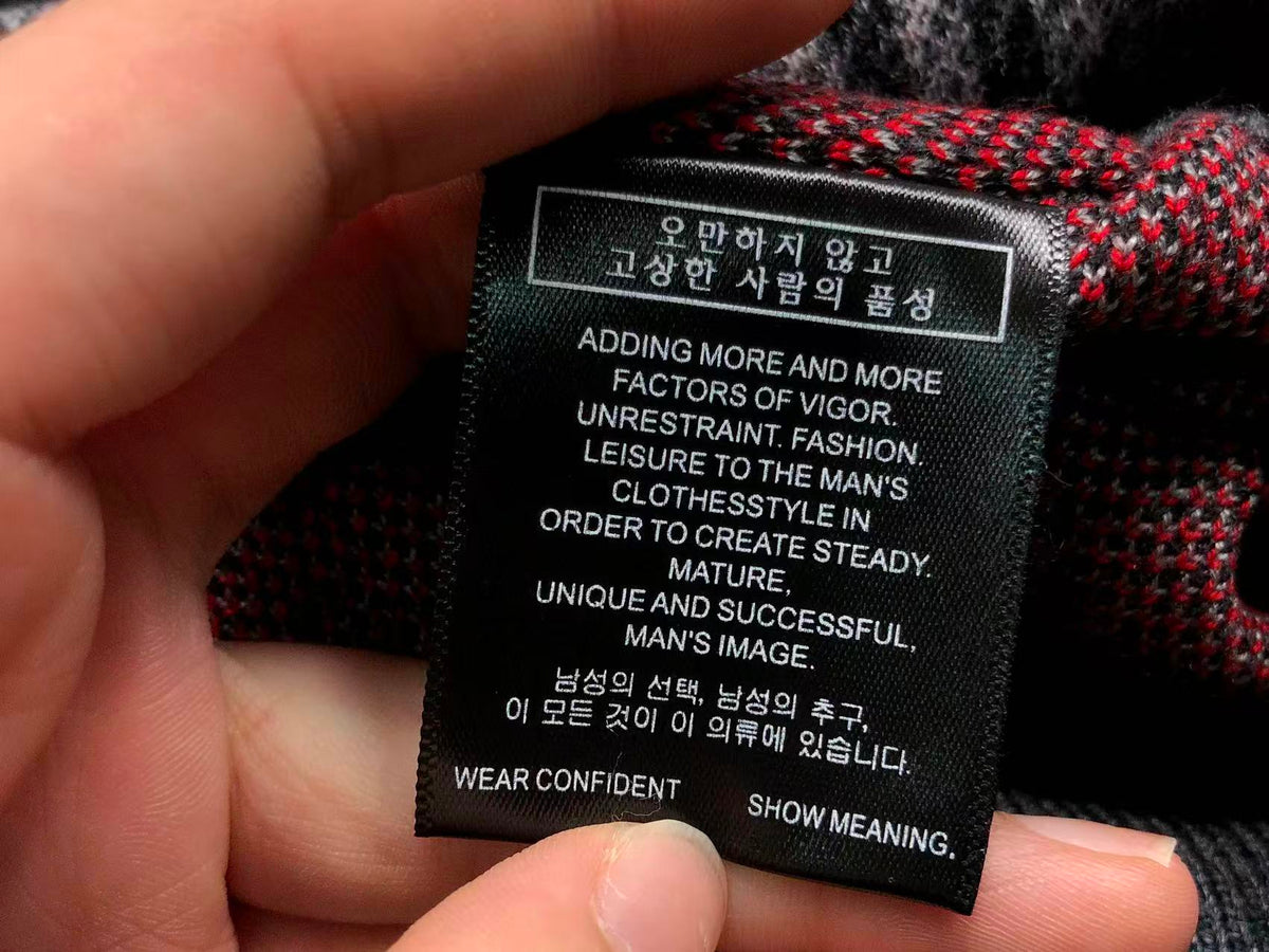 B - SWEATER