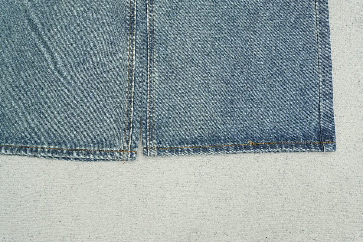 W - JEANS