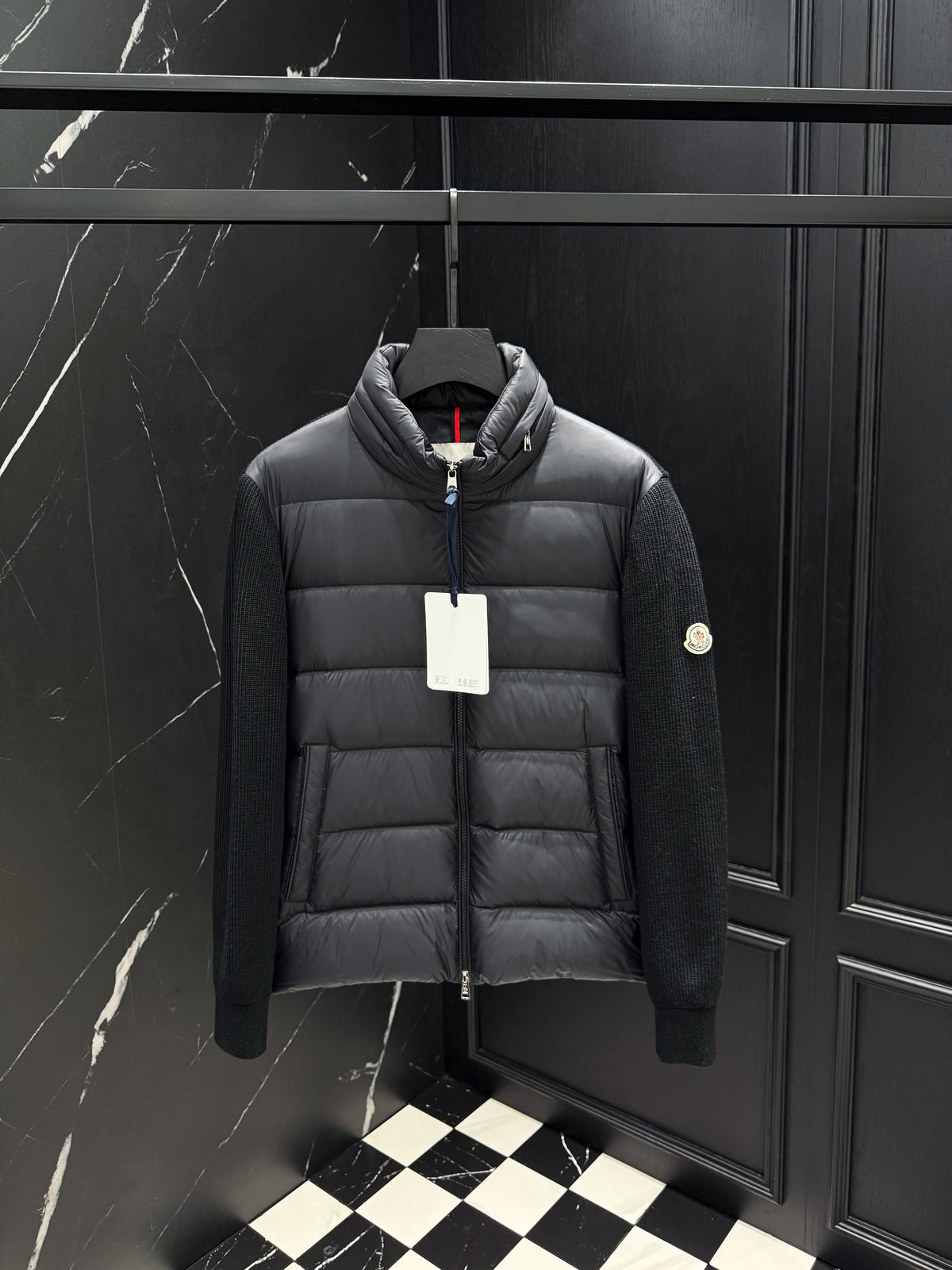 V - CARDIGAN