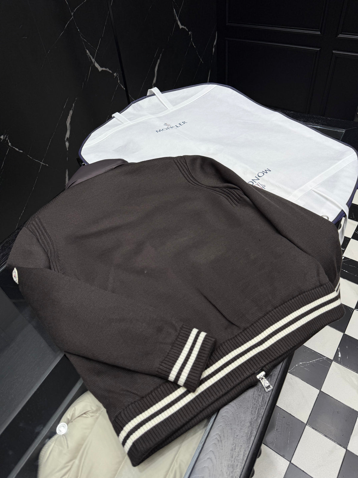 P - CARDIGAN
