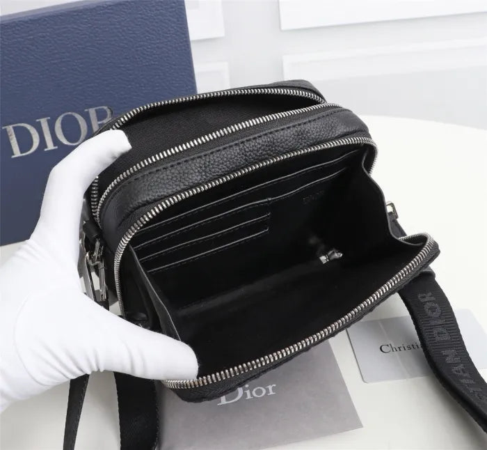 D - TASCHE