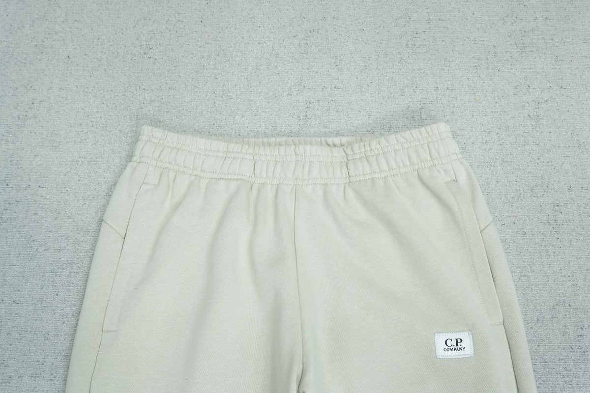 C - SWEATPANTS