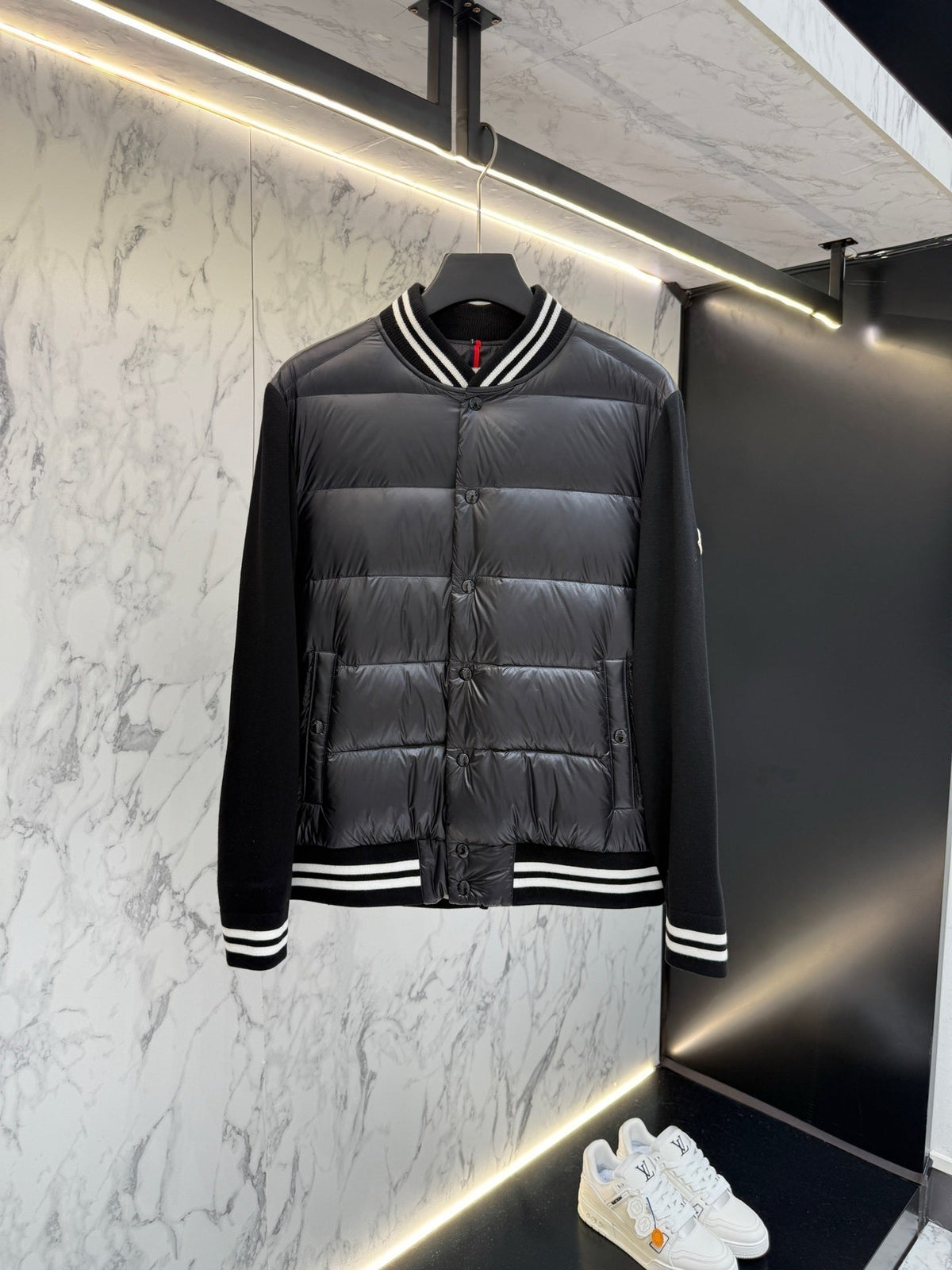 P - CARDIGAN
