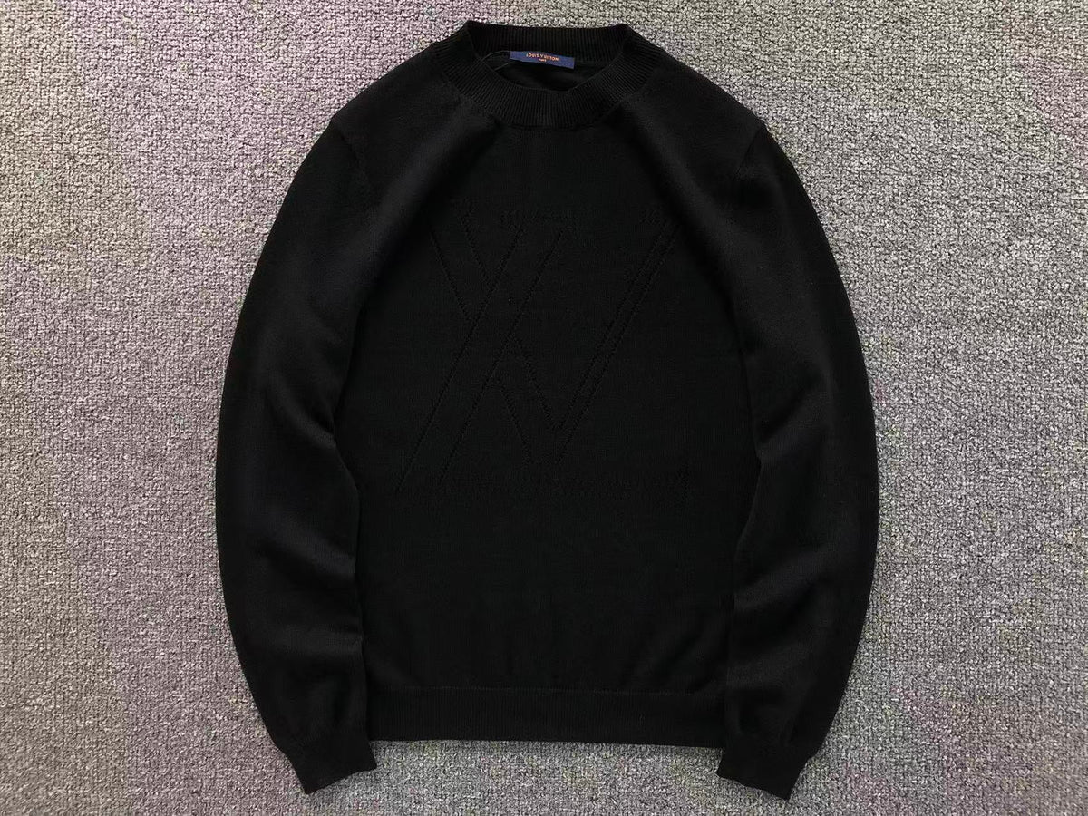 L - SWEATER