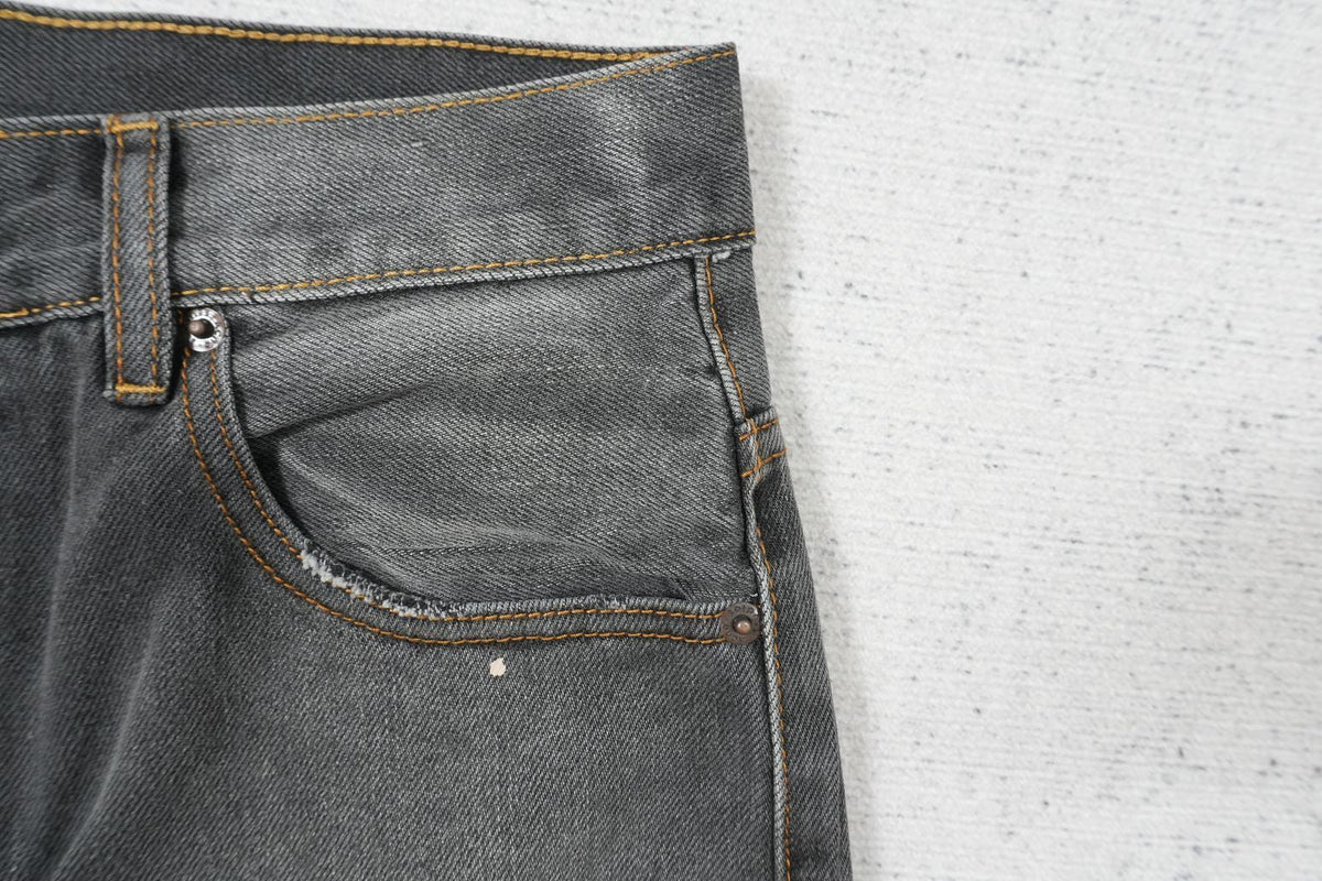 A - JEANS