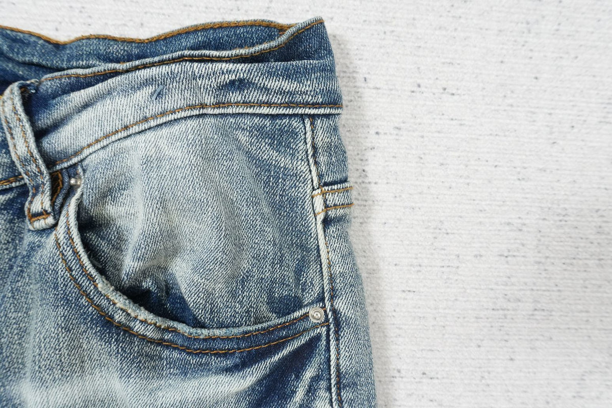 A - JEANS