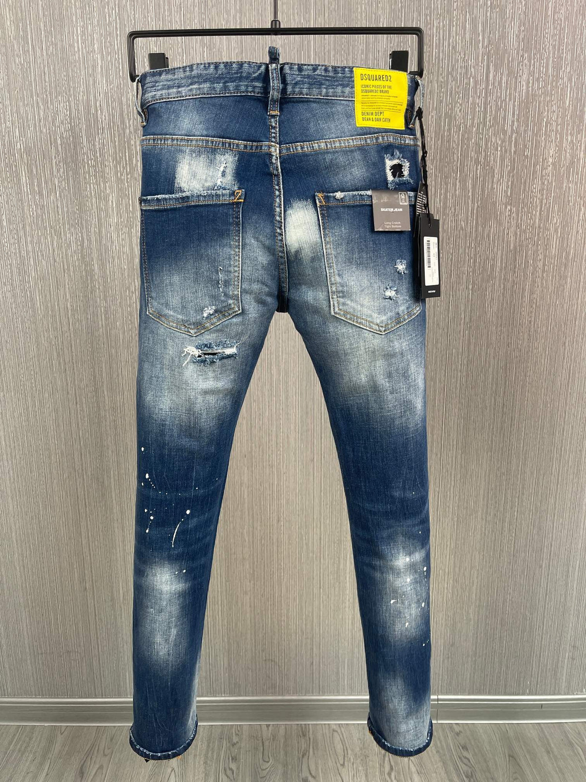 D - JEANS