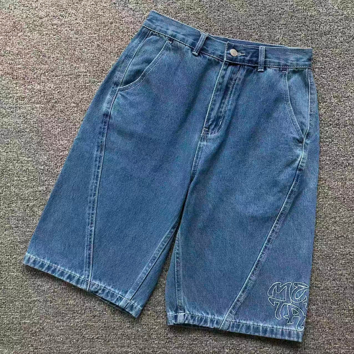 M - SHORTS