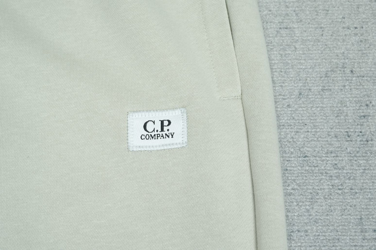 C - SWEATPANTS