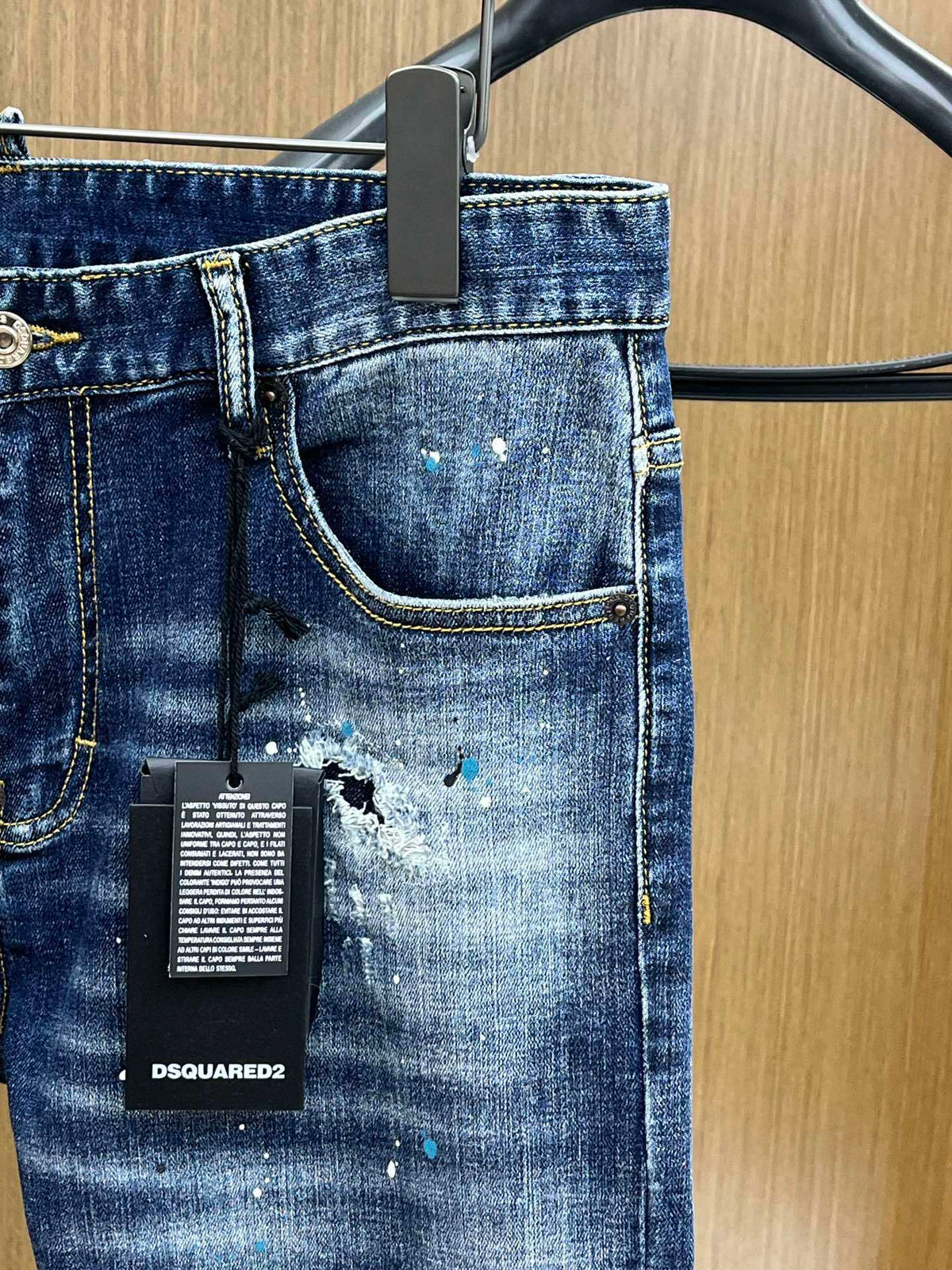 D - JEANS