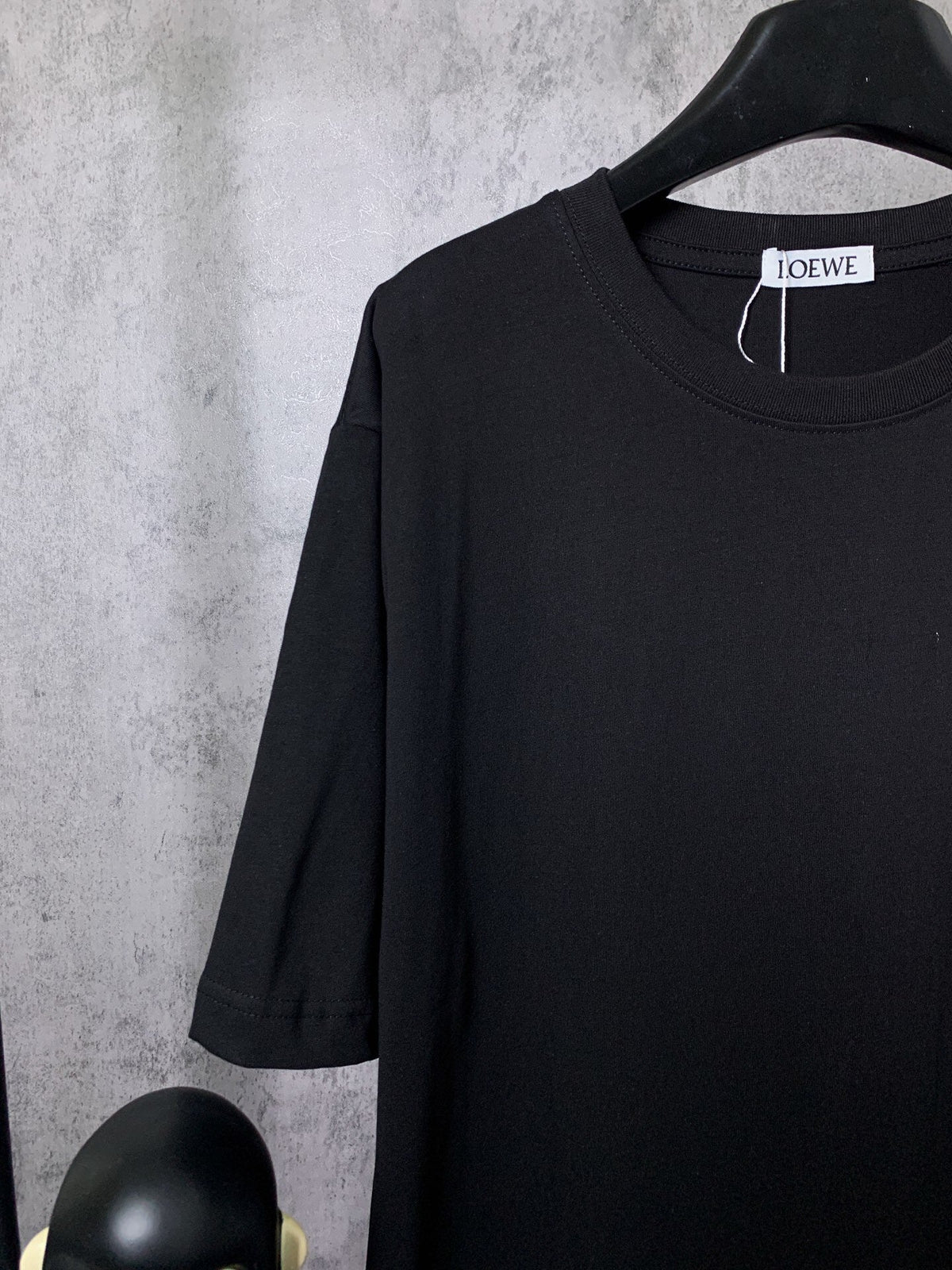 L - TSHIRT