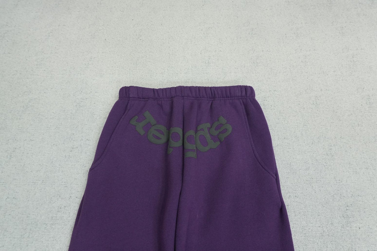 S - SWEATPANTS