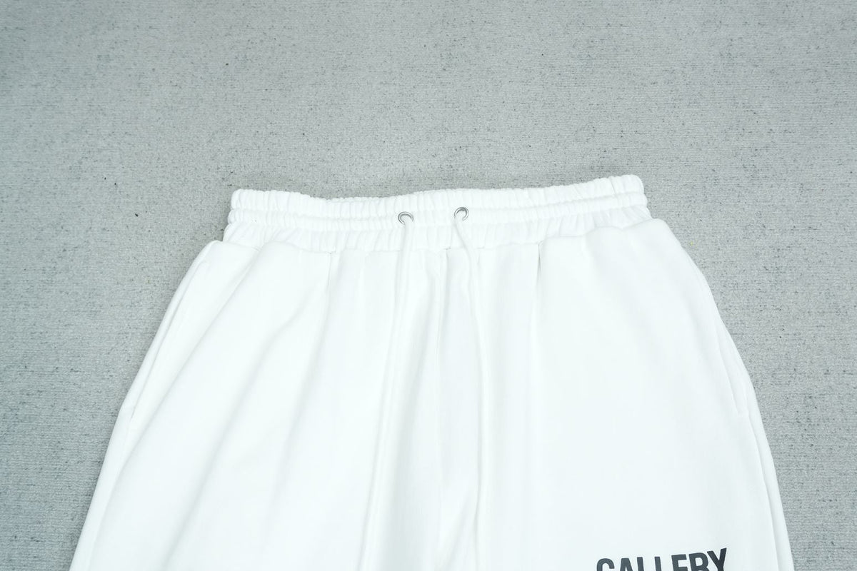 G - SWEATPANTS