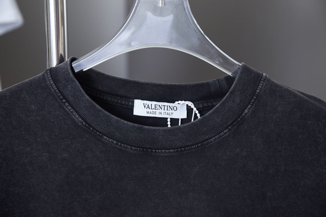 V - TSHIRT