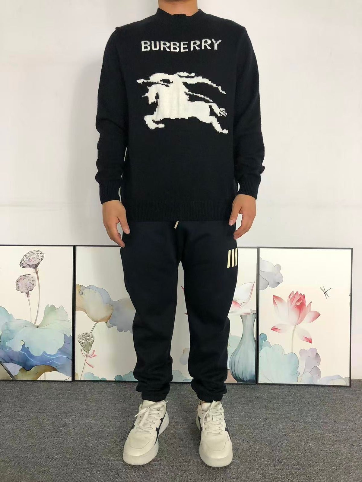 B - SWEATER