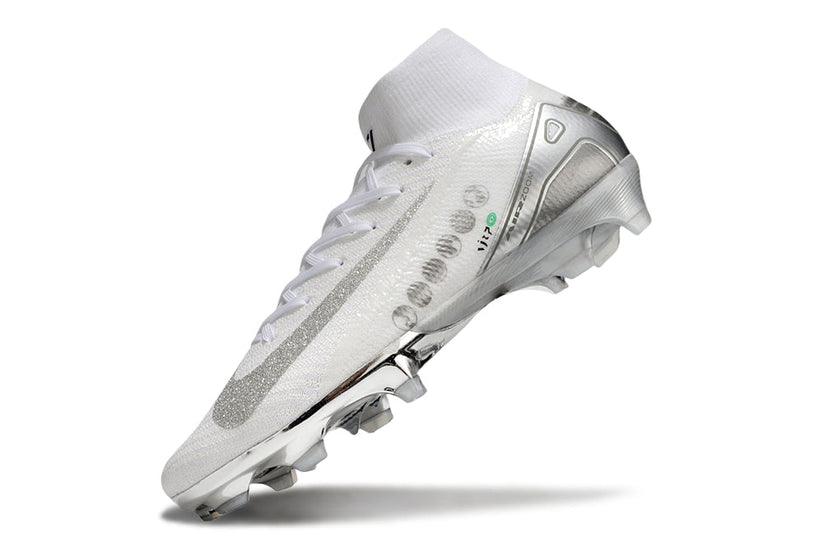 M - FUSSBALLSCHUHE