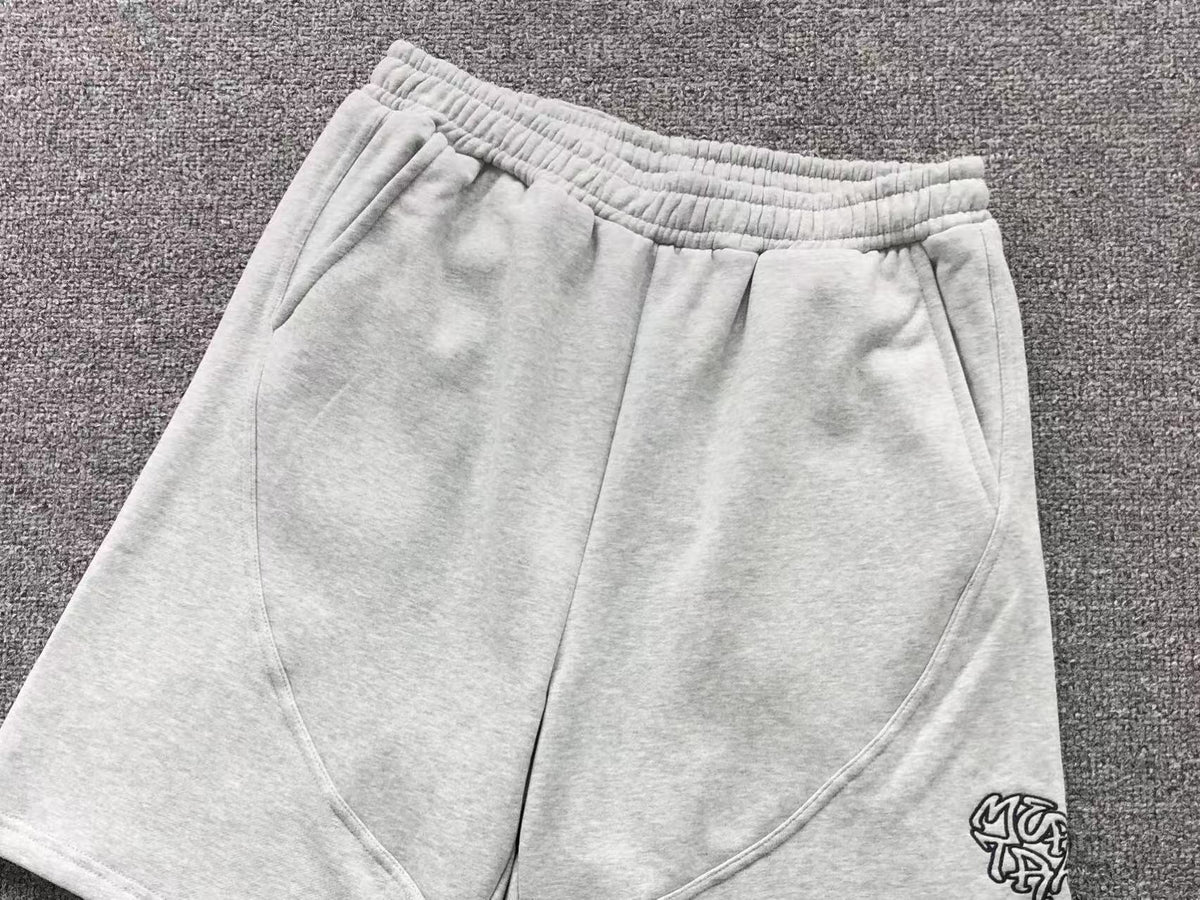 M - SHORTS