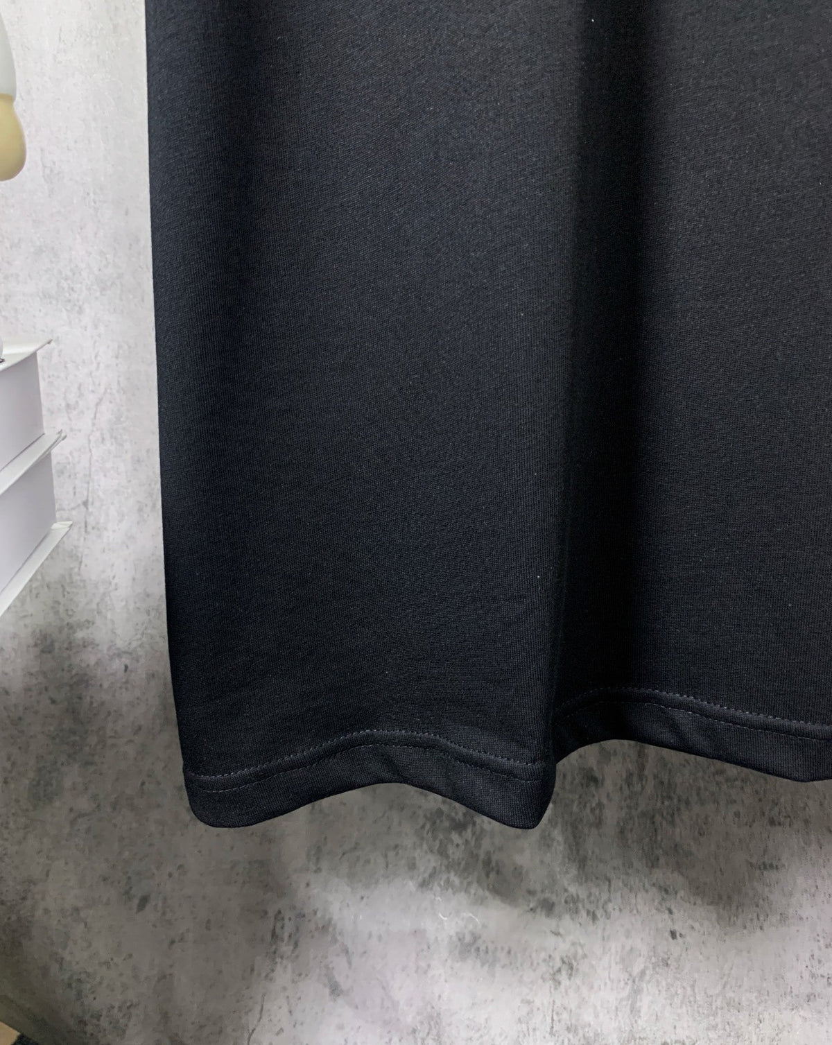 L - TSHIRT