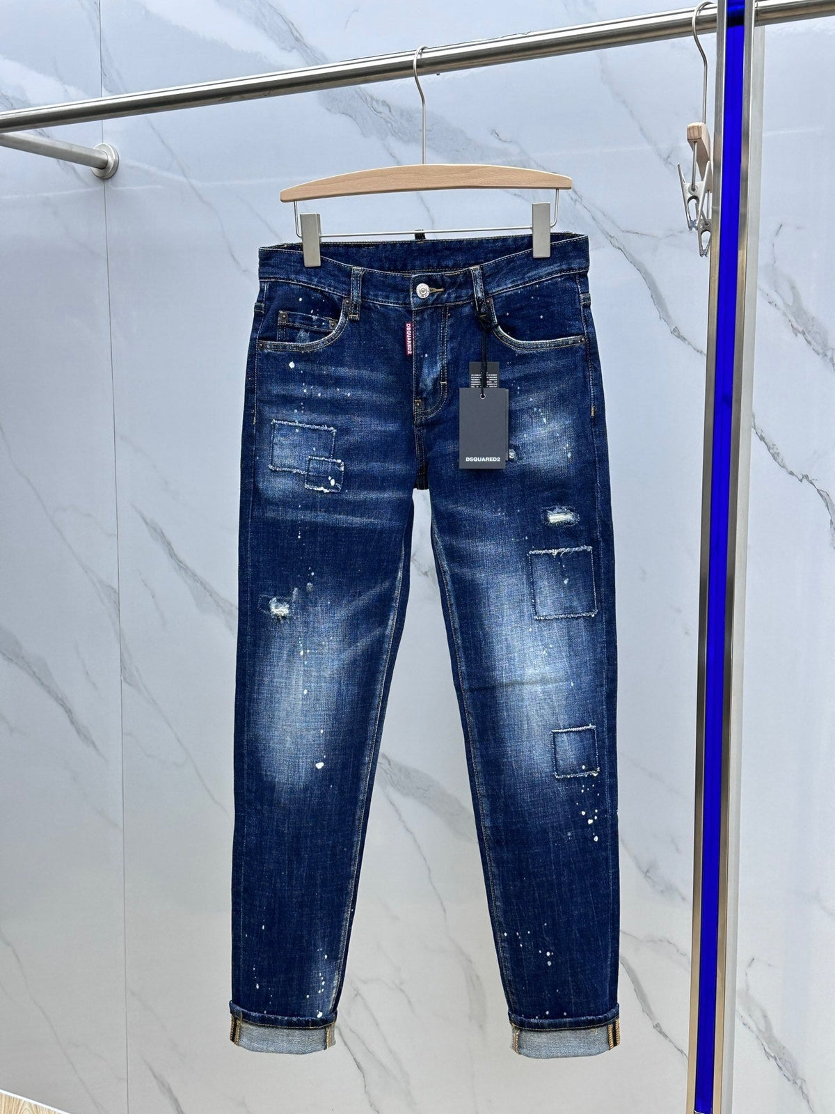D - JEANS