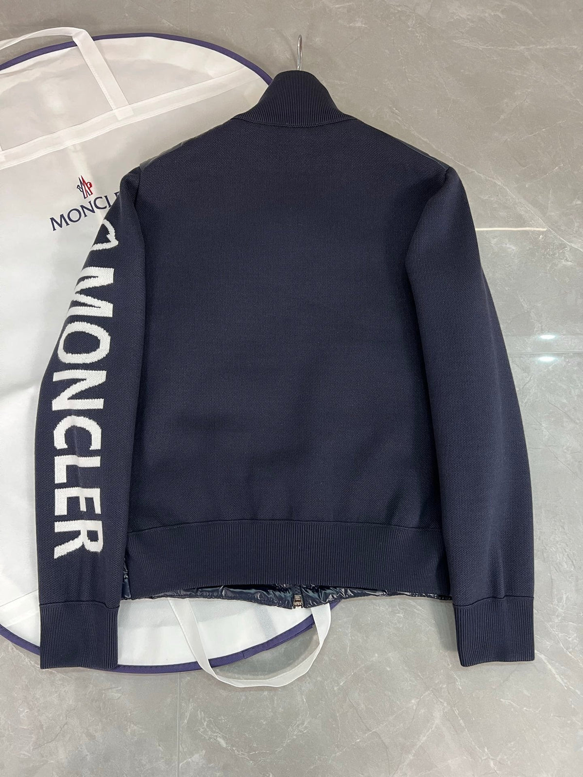 P - CARDIGAN