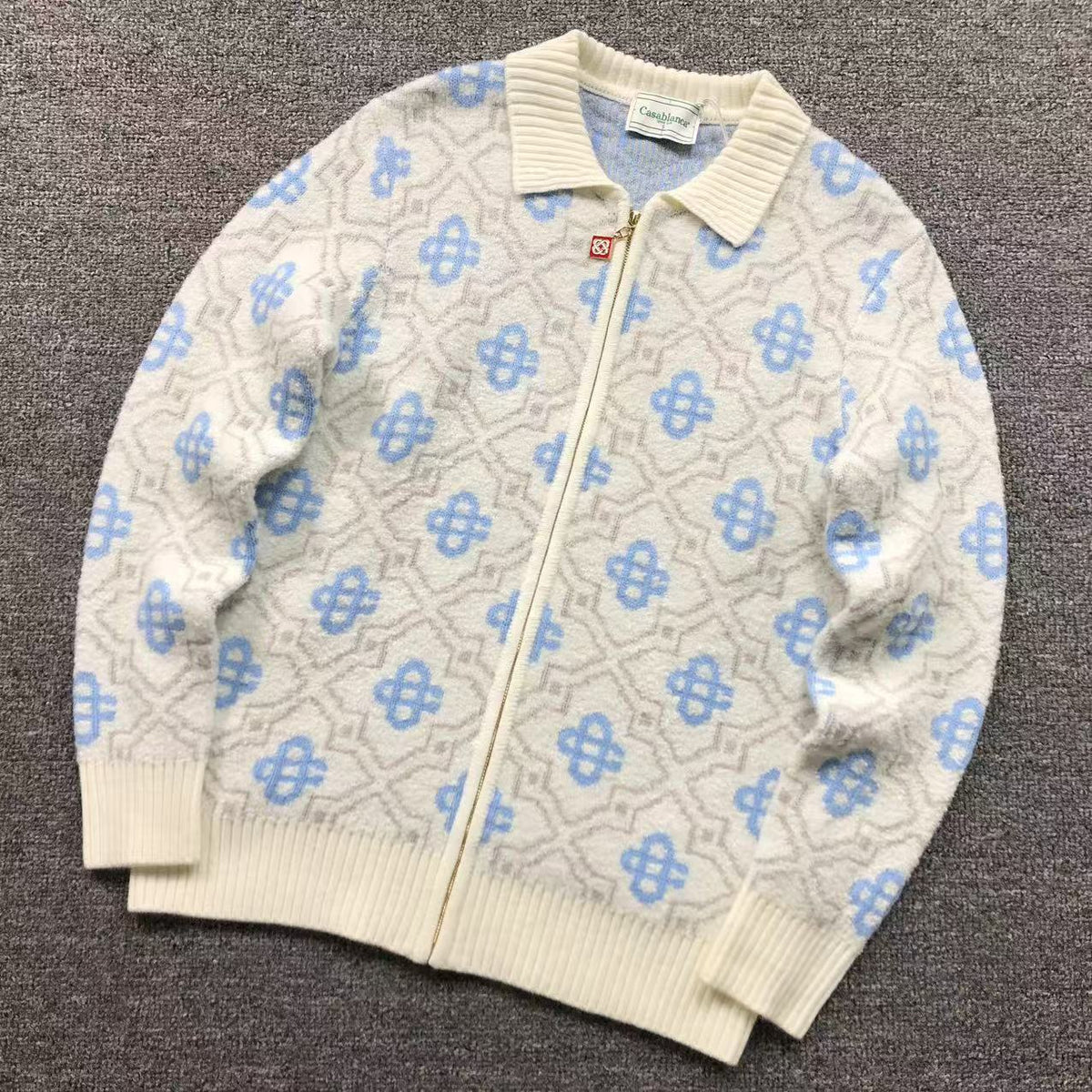 C - SWEATER