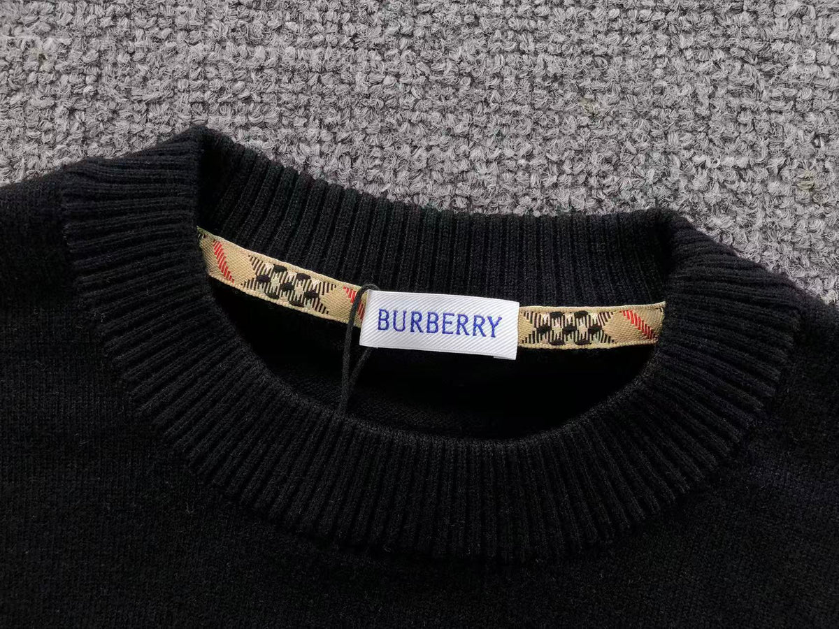 B - SWEATER