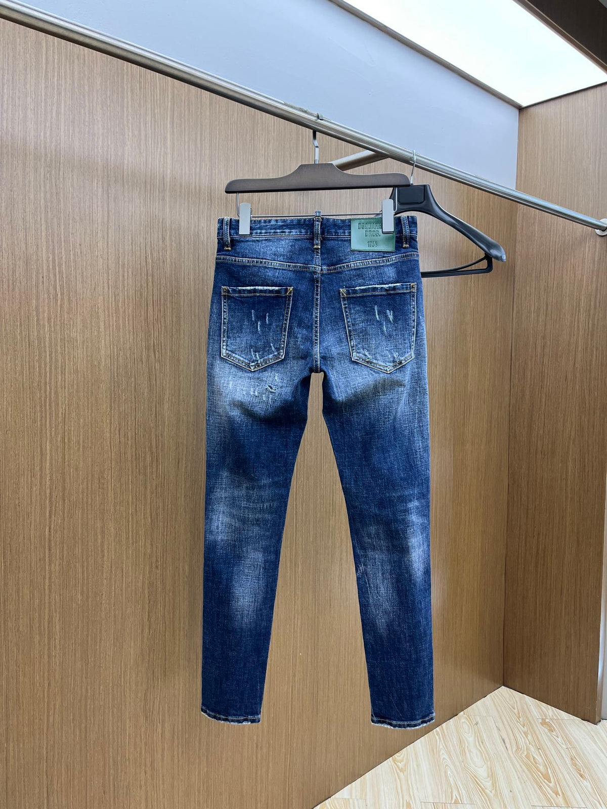 D - JEANS