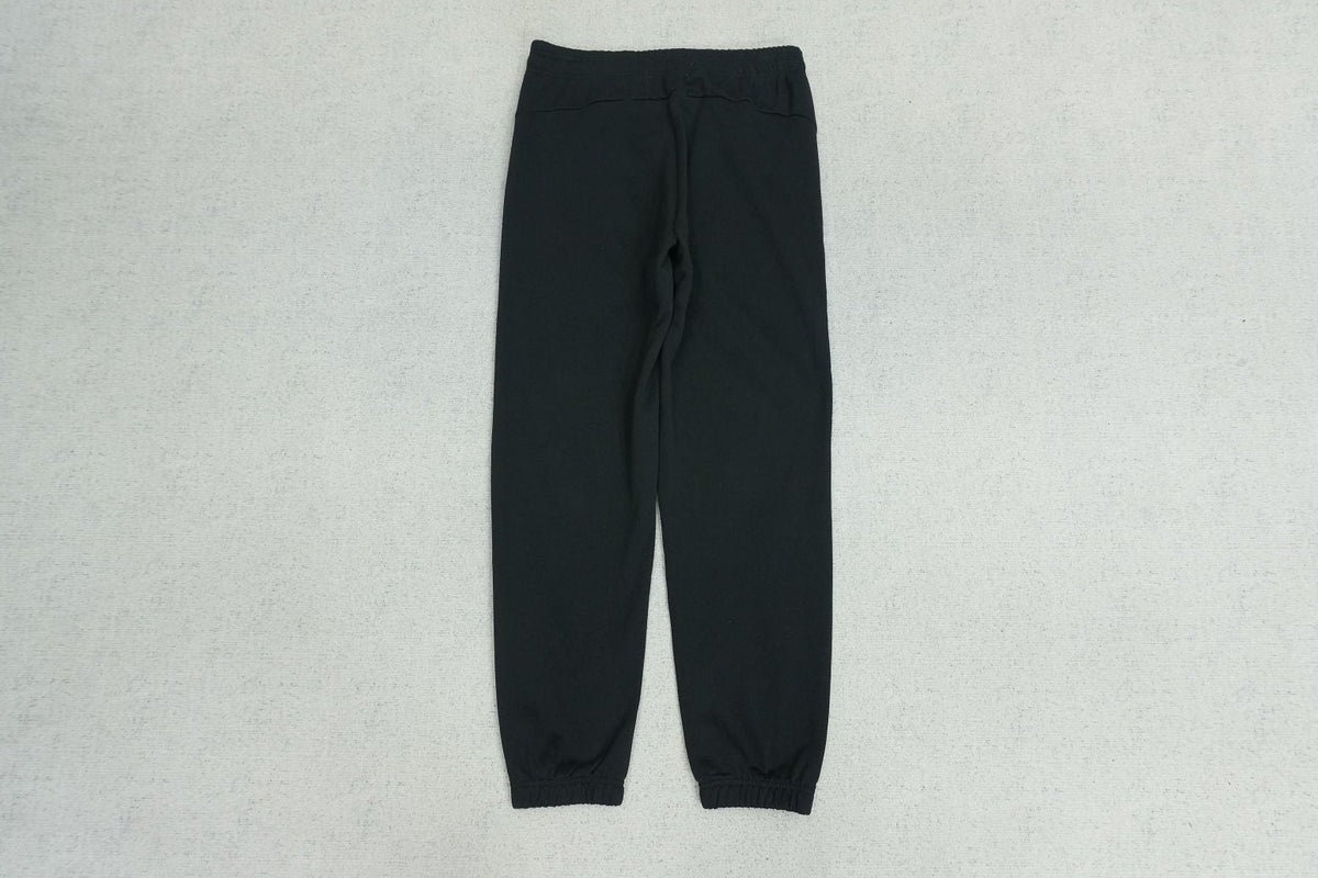 C - SWEATPANTS