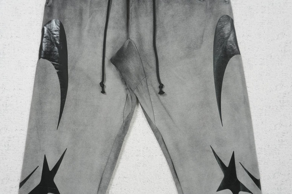 H - SWEATPANTS