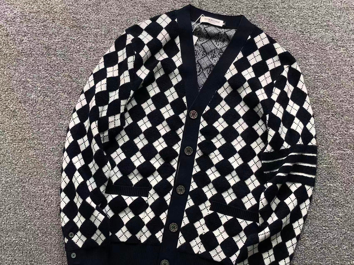 T - SWEATER