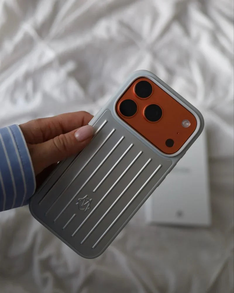 RIMOWA - PHONE CASE VIP