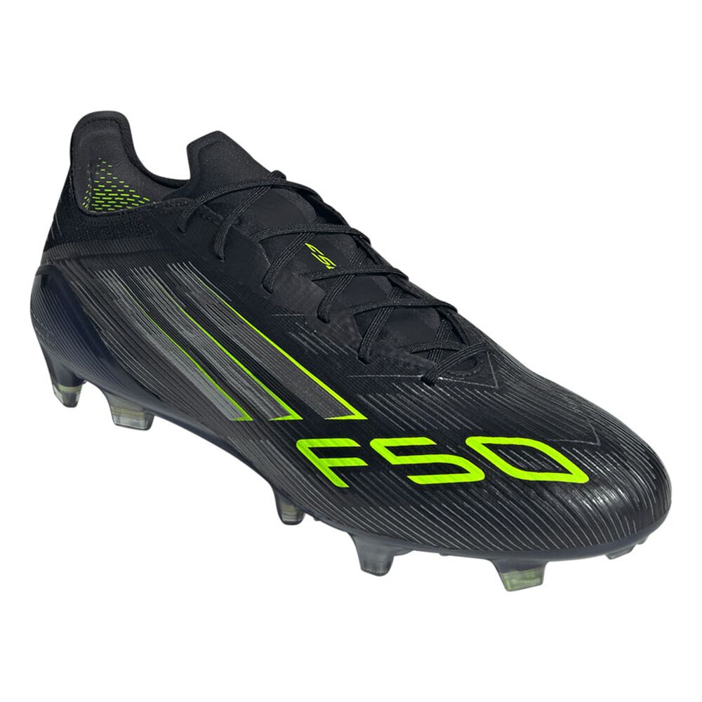 F - FUSSBALLSCHUHE