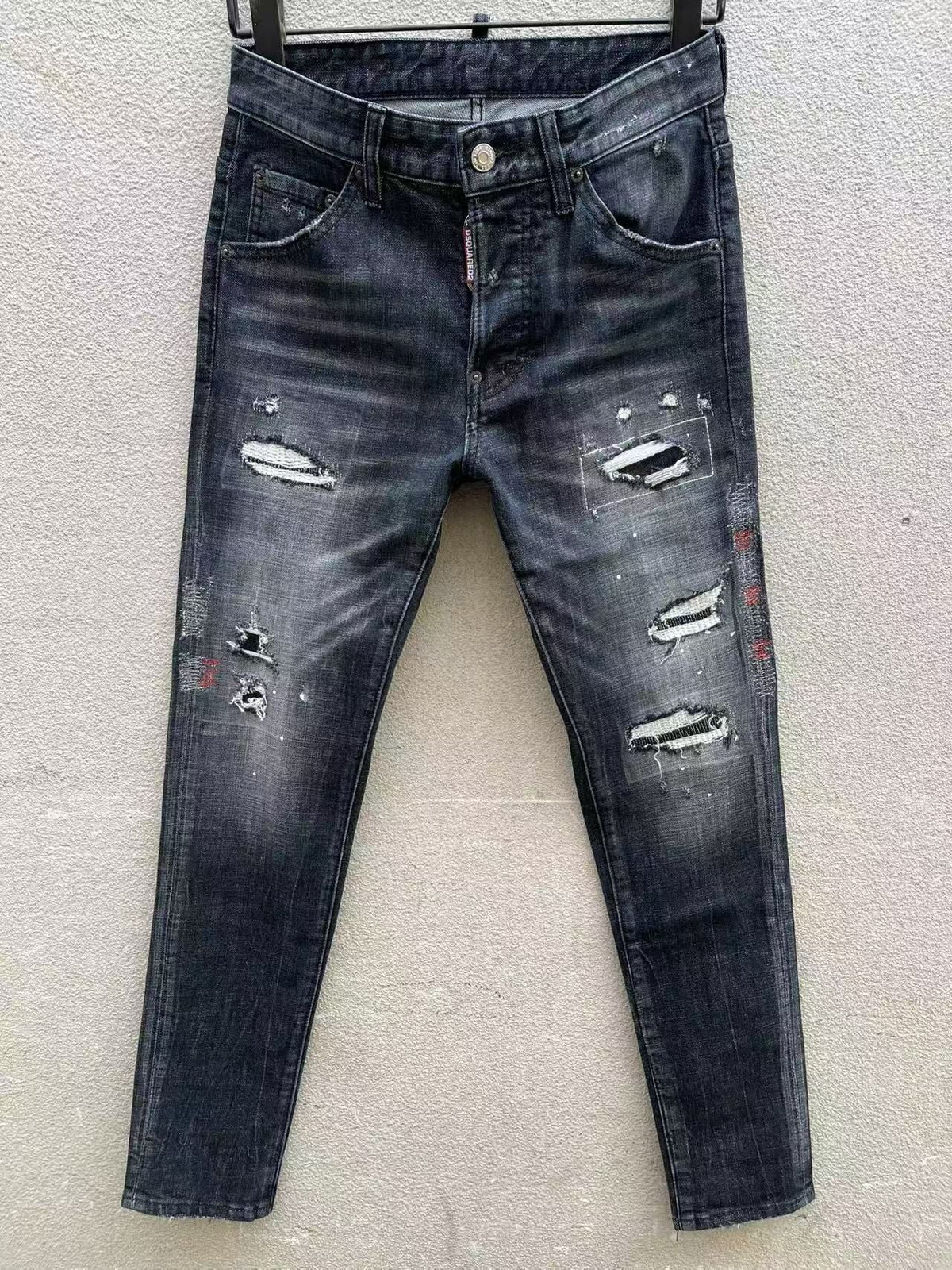 D - JEANS