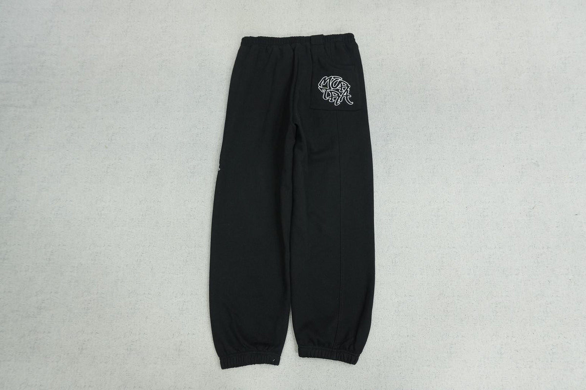 M - SWEATPANTS