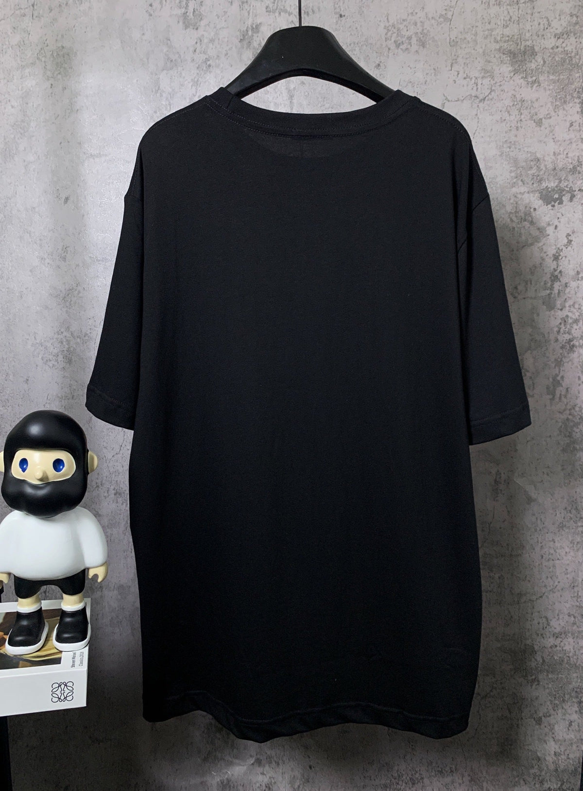 L - TSHIRT