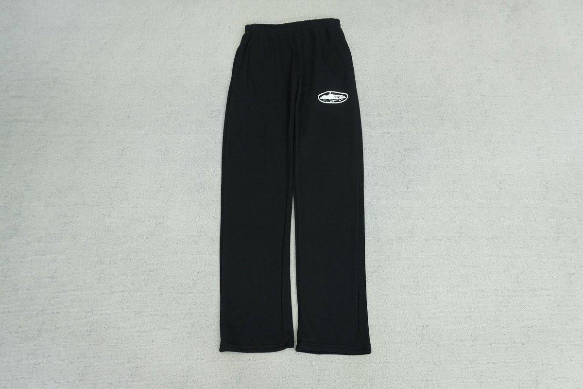 C - SWEATPANTS