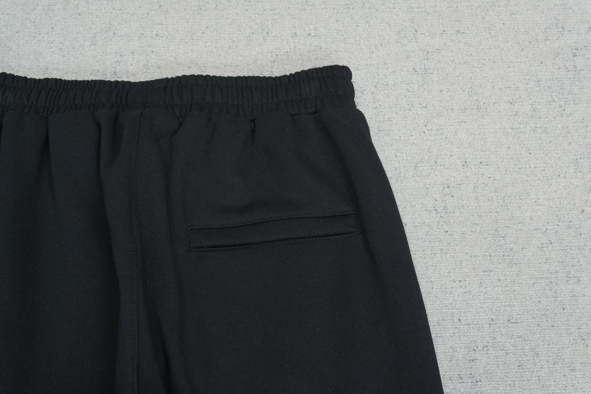 C - SWEATPANTS