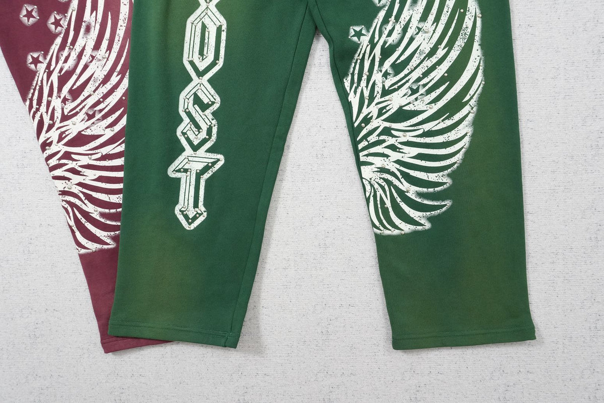 L - SWEATPANTS