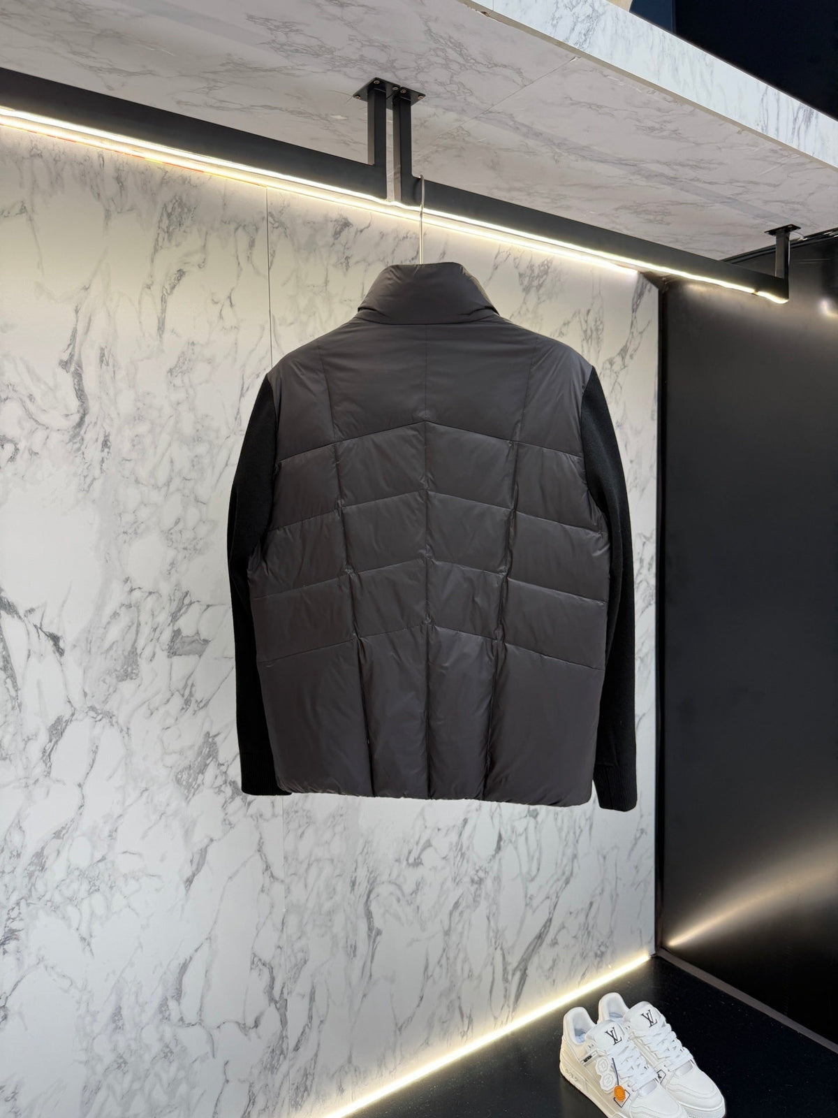 Q - CARDIGAN