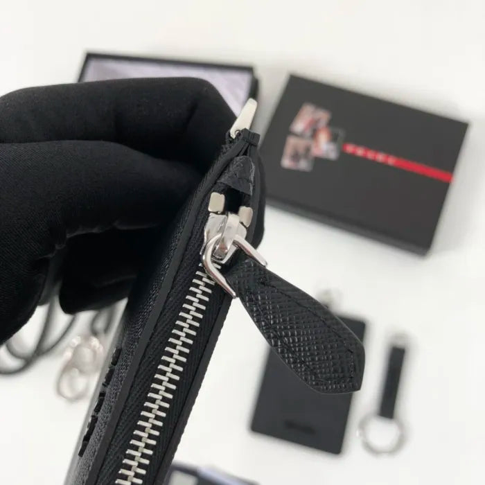 P - CARD HOLDER